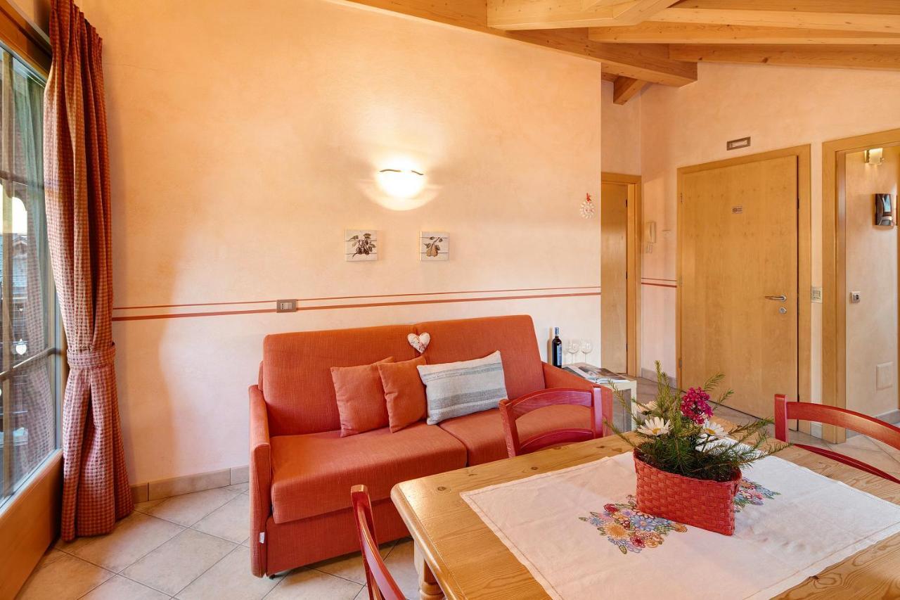 Stelle Chalet Martina Livigno Exterior photo